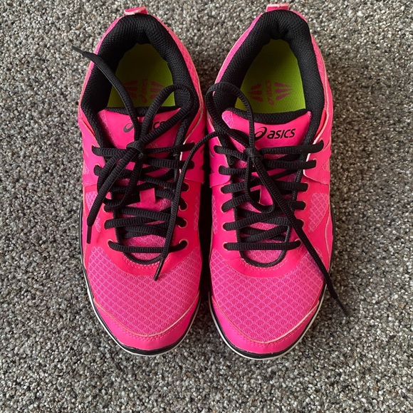 ASICS pink, size 6. - Picture 3 of 8
